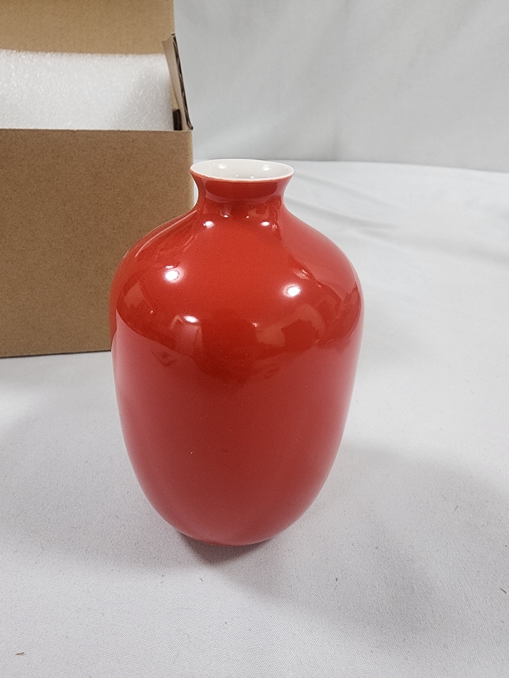 Middle Kingdom - Red Porcelain Mini Decorative Vase